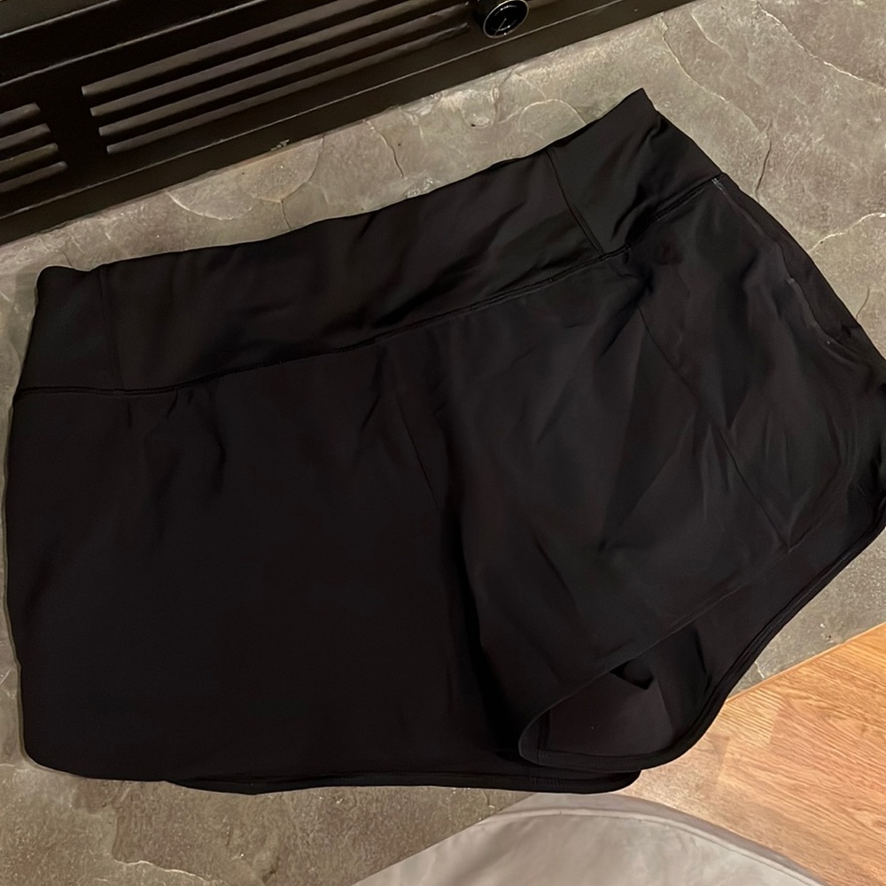 Athleta Running Free Short